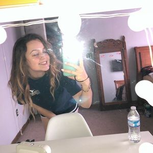 Meet your Posher, Emma